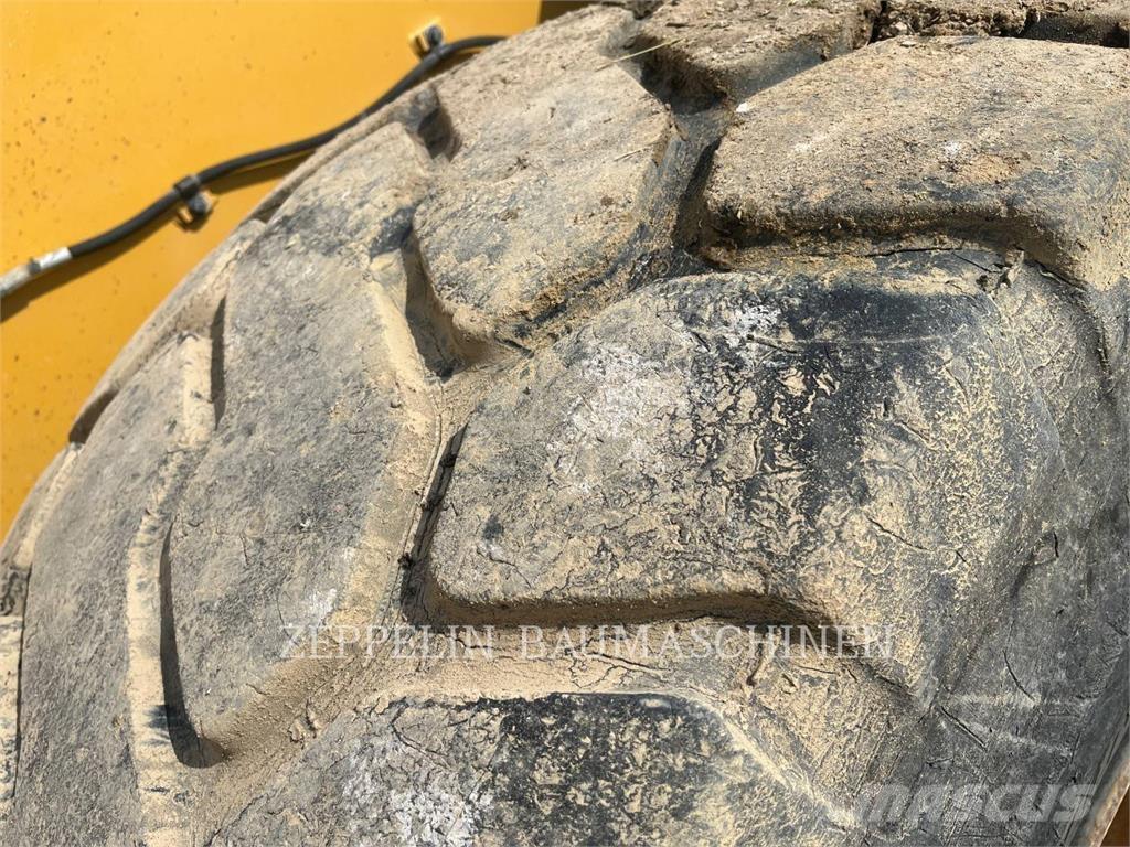 CAT 950M Wheel loaders