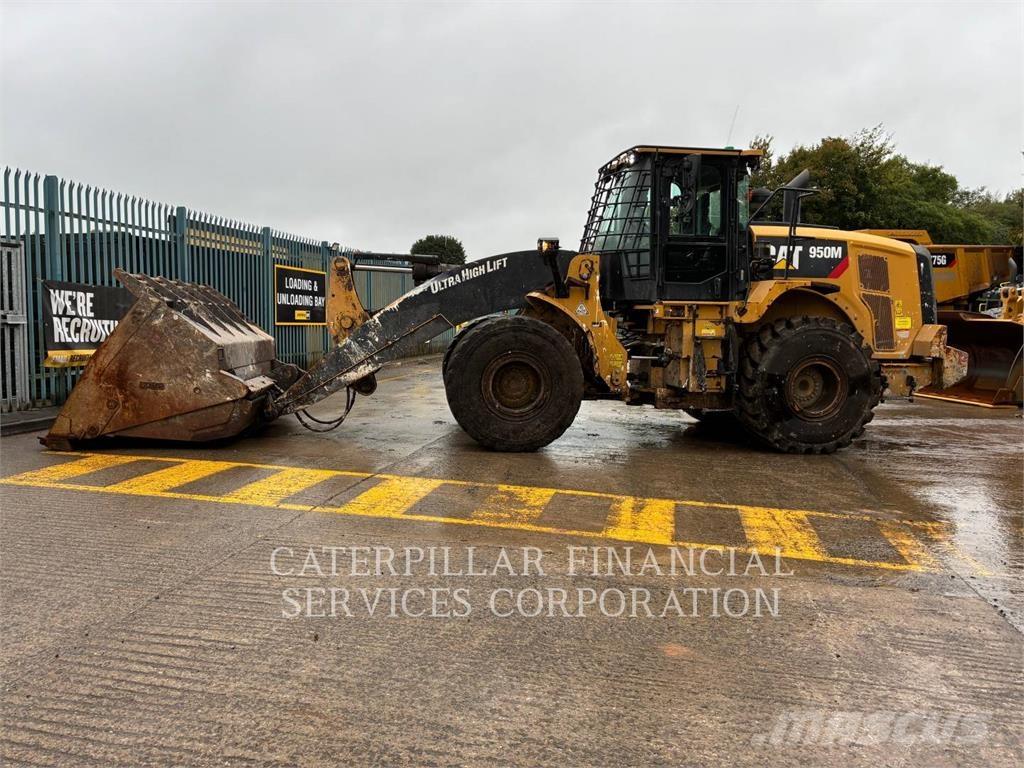 CAT 950M Wheel loaders