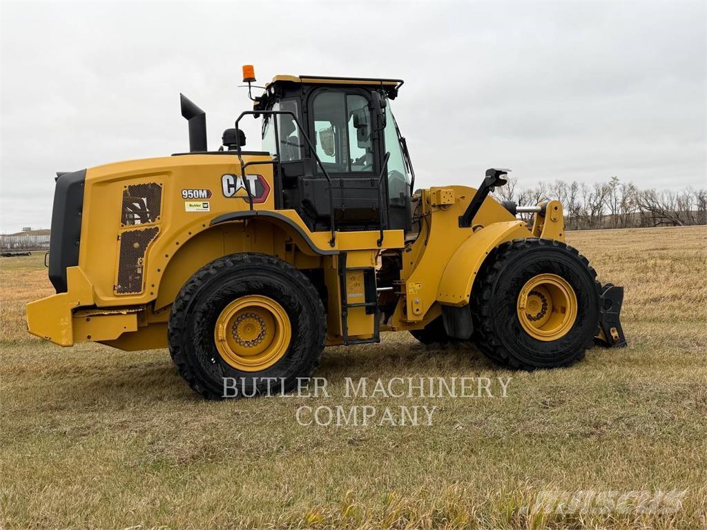 CAT 950M Wheel loaders