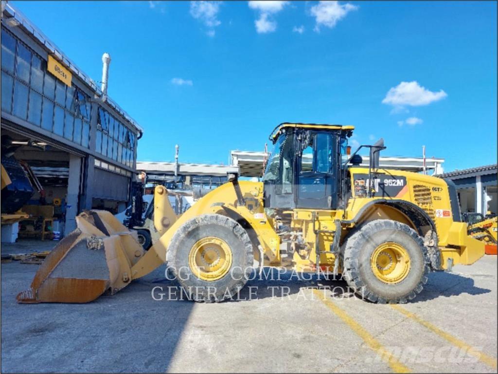 CAT 962M Wheel loaders