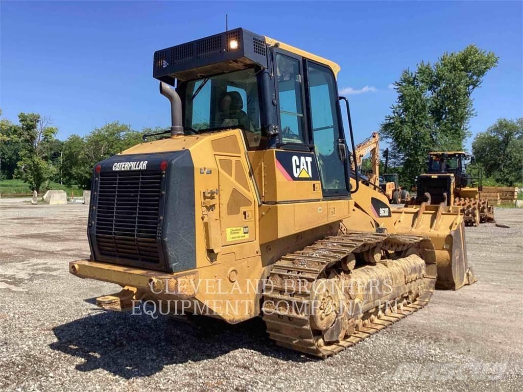CAT 963D Crawler loaders