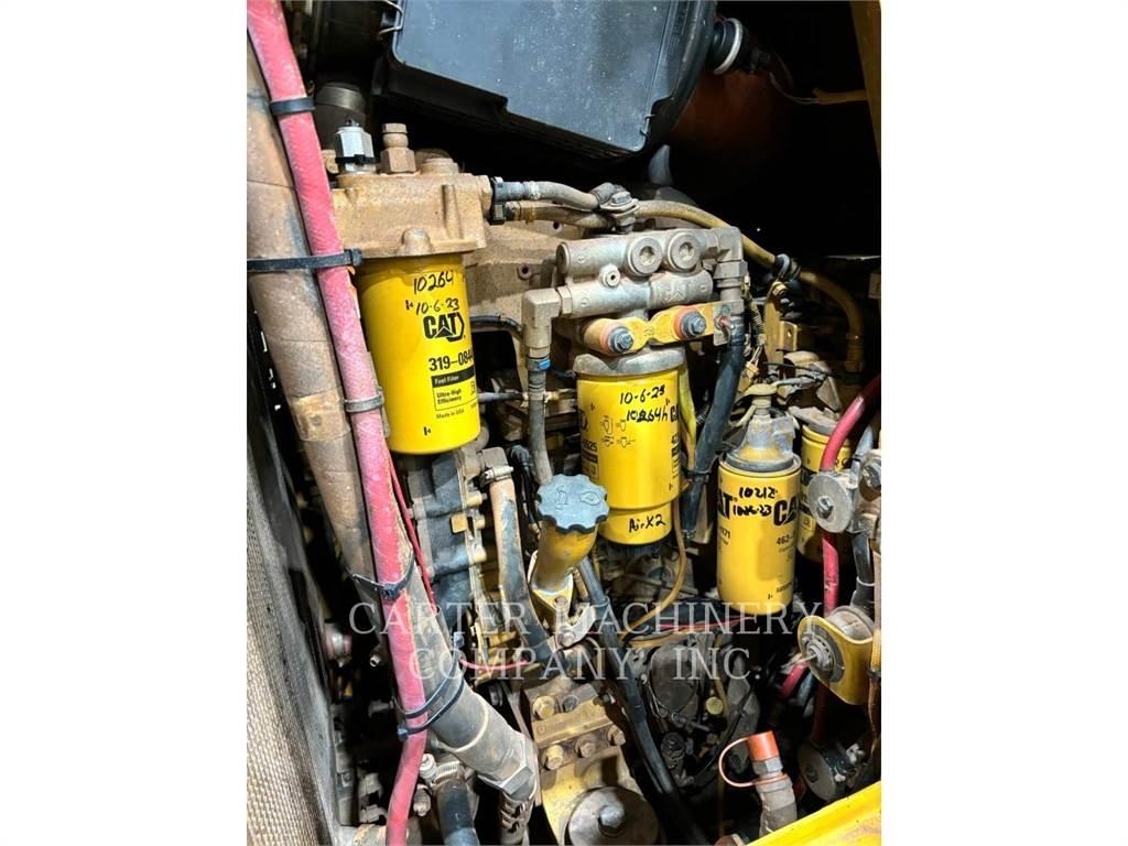CAT 963D WASTE Crawler loaders