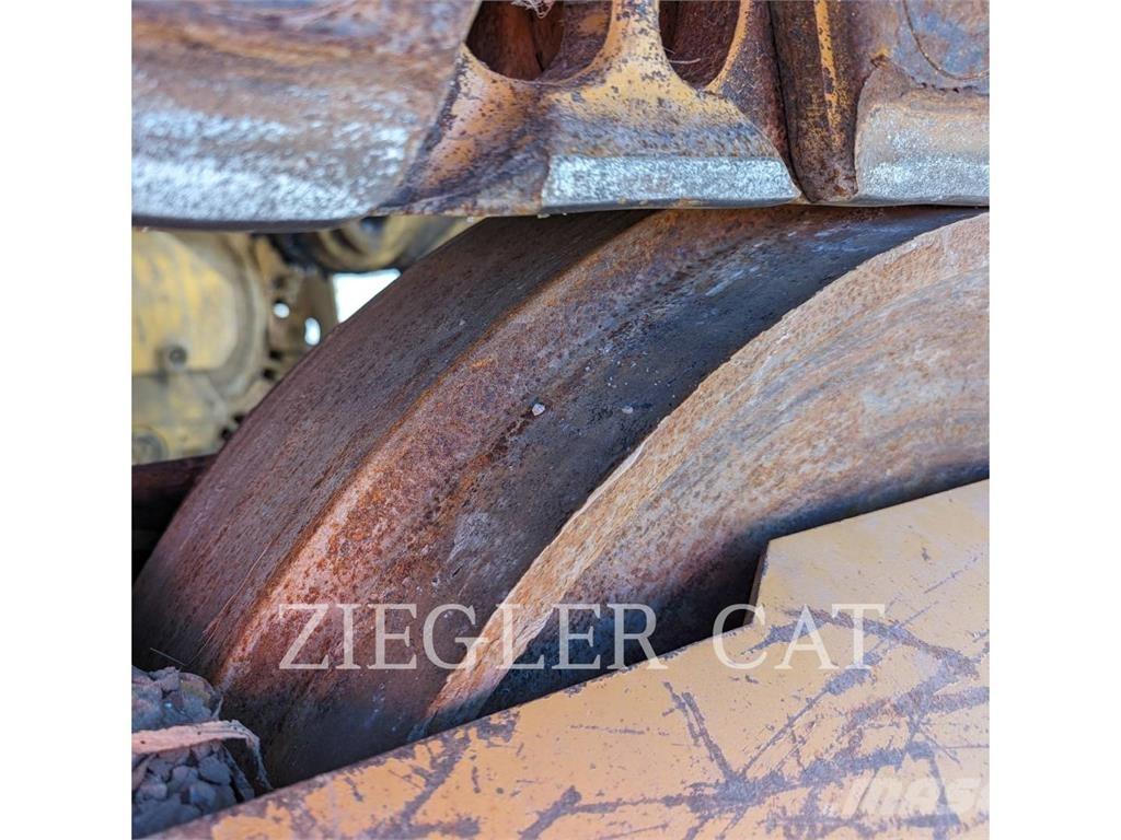 CAT 963K Crawler loaders