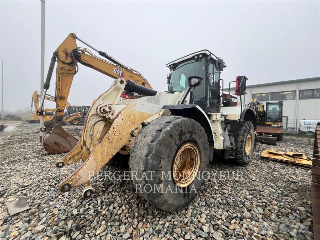 CAT 966M Wheel loaders