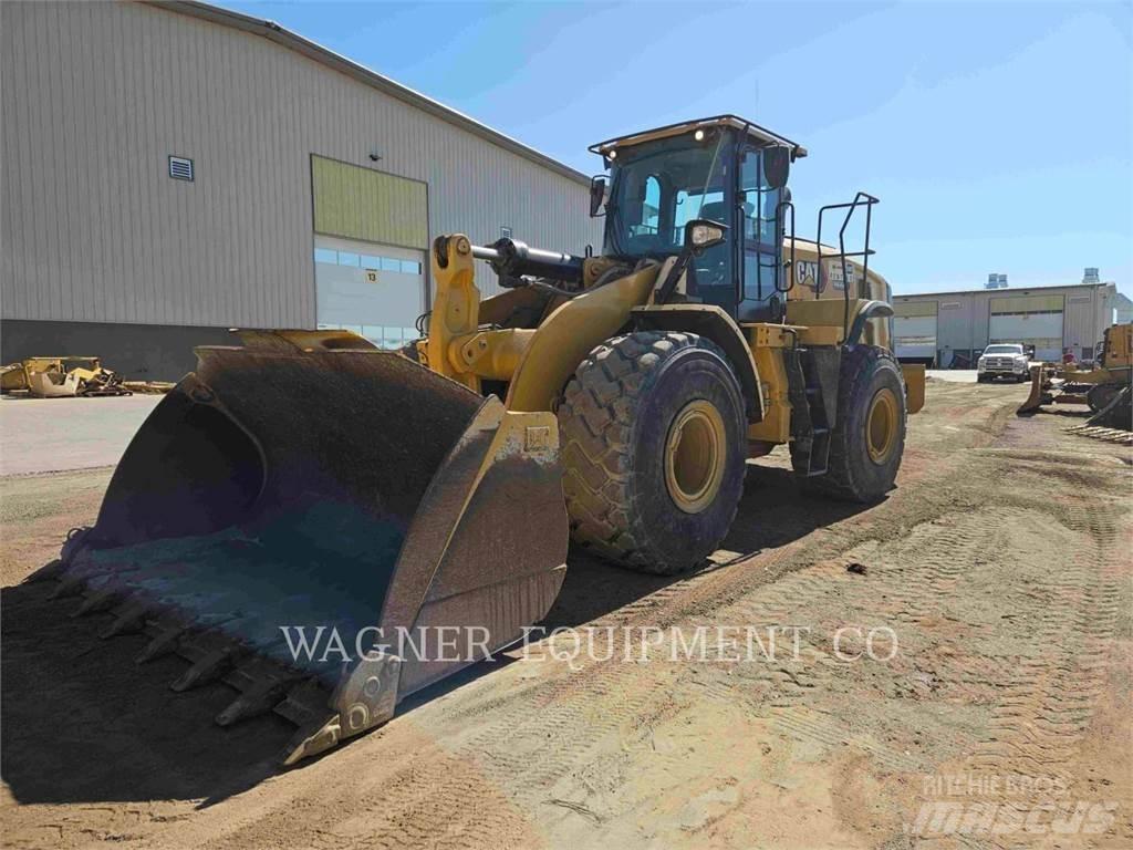 CAT 966M Wheel loaders