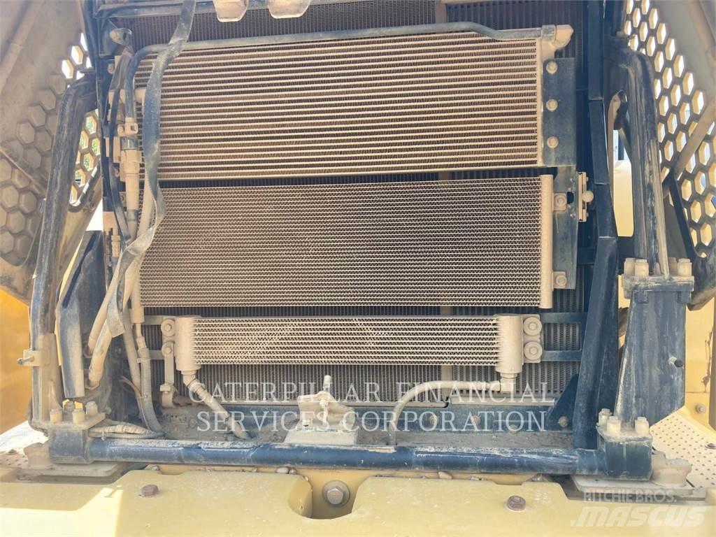 CAT 972M Wheel loaders