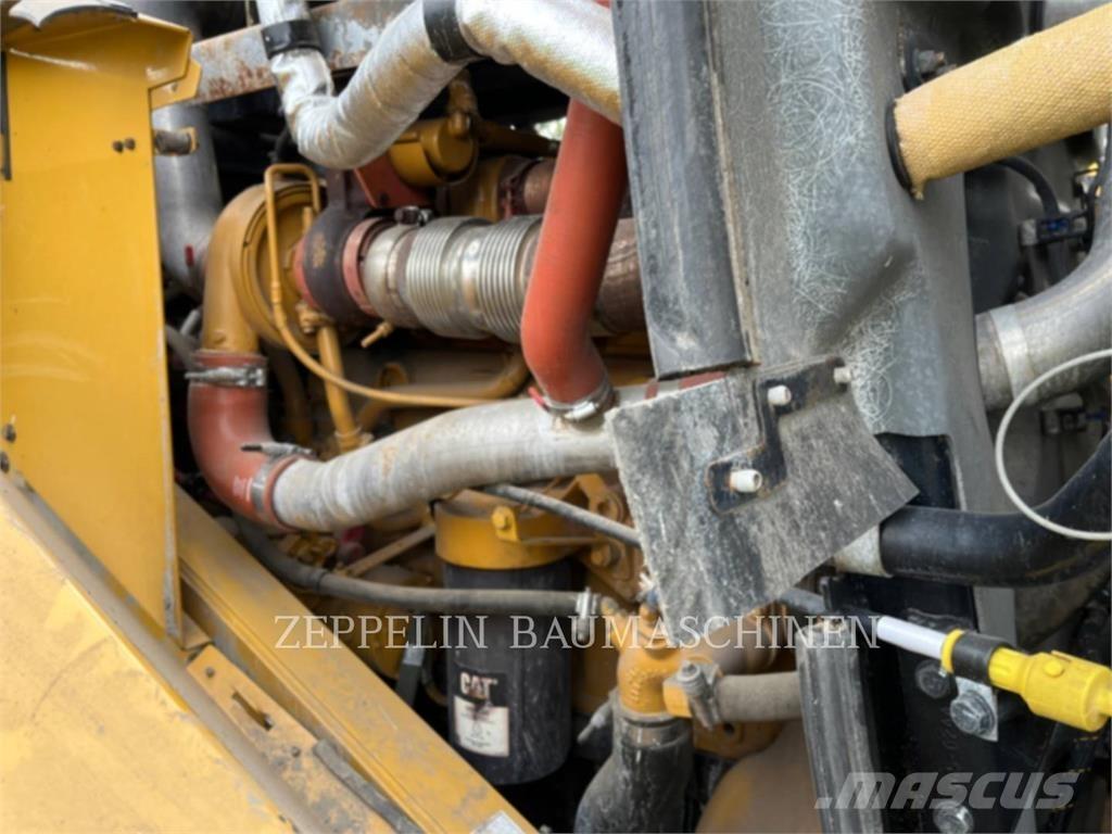 CAT 972M Wheel loaders