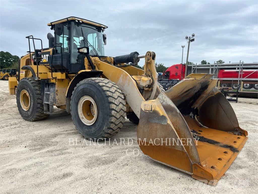 CAT 972M Wheel loaders