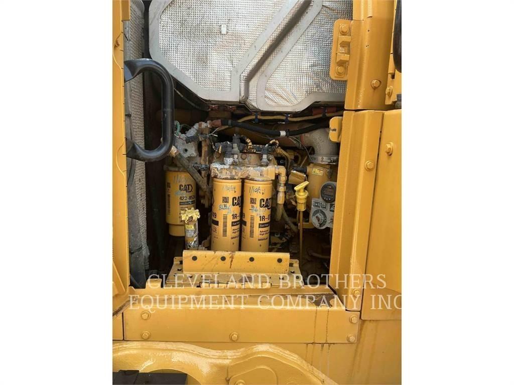CAT 973K Crawler loaders