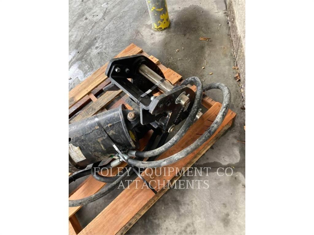 CAT AUBHLA68 Backhoe loaders