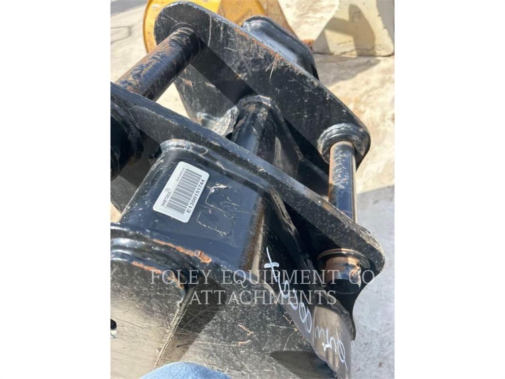 CAT BK420P24 Backhoe loaders