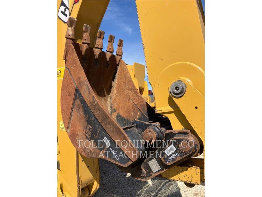CAT BK420P24 Backhoe loaders