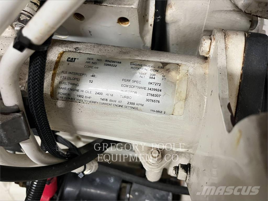 CAT C32 Marine auxiliary engines