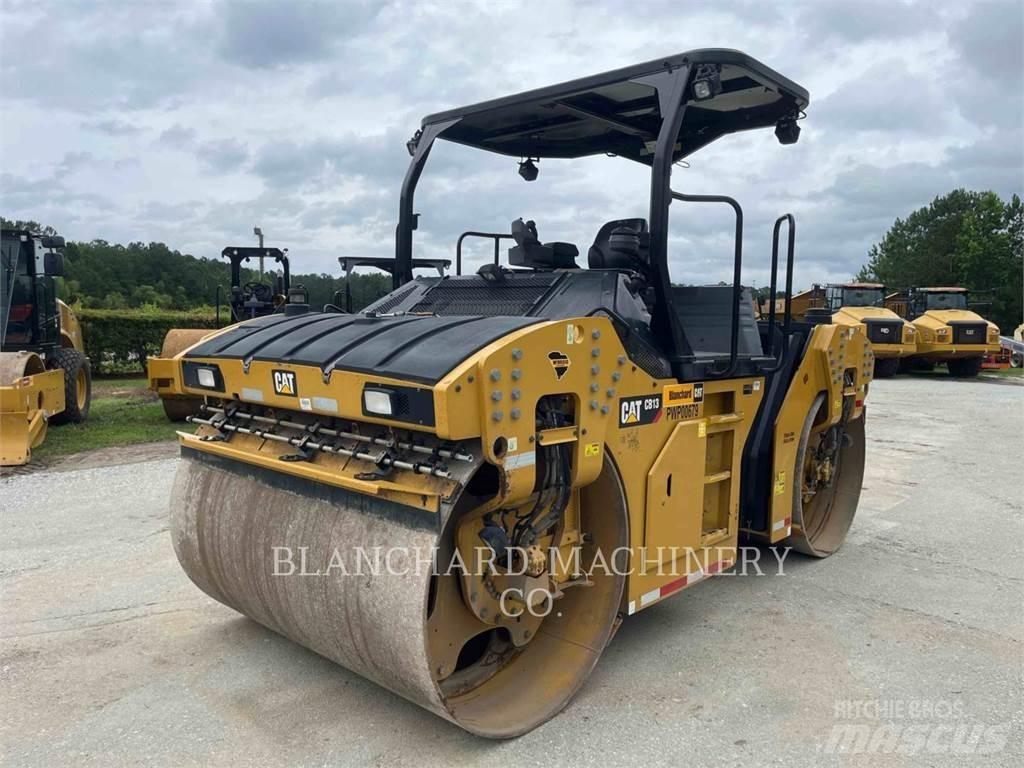 CAT CB13 Twin drum rollers