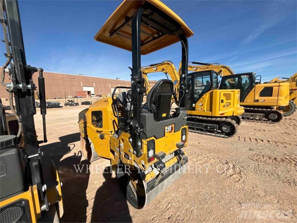 CAT CB2.5 Twin drum rollers
