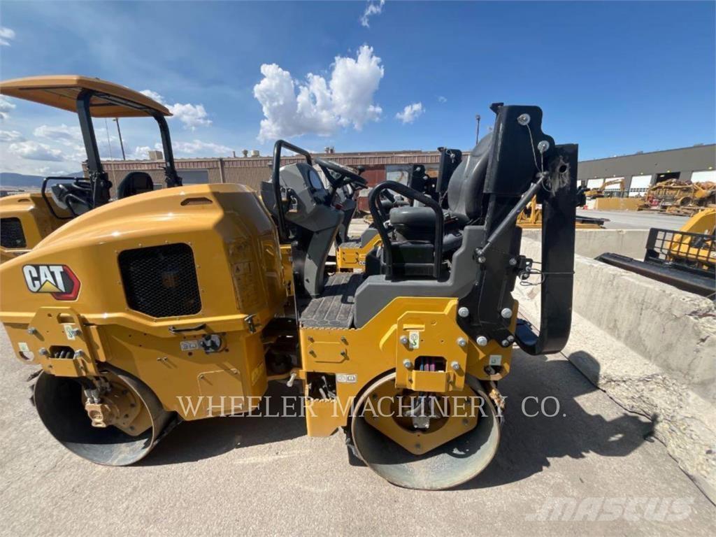 CAT CB2.5 GC Twin drum rollers