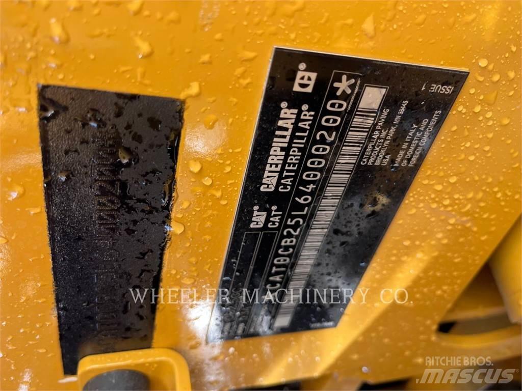CAT CB2.5 GC Twin drum rollers