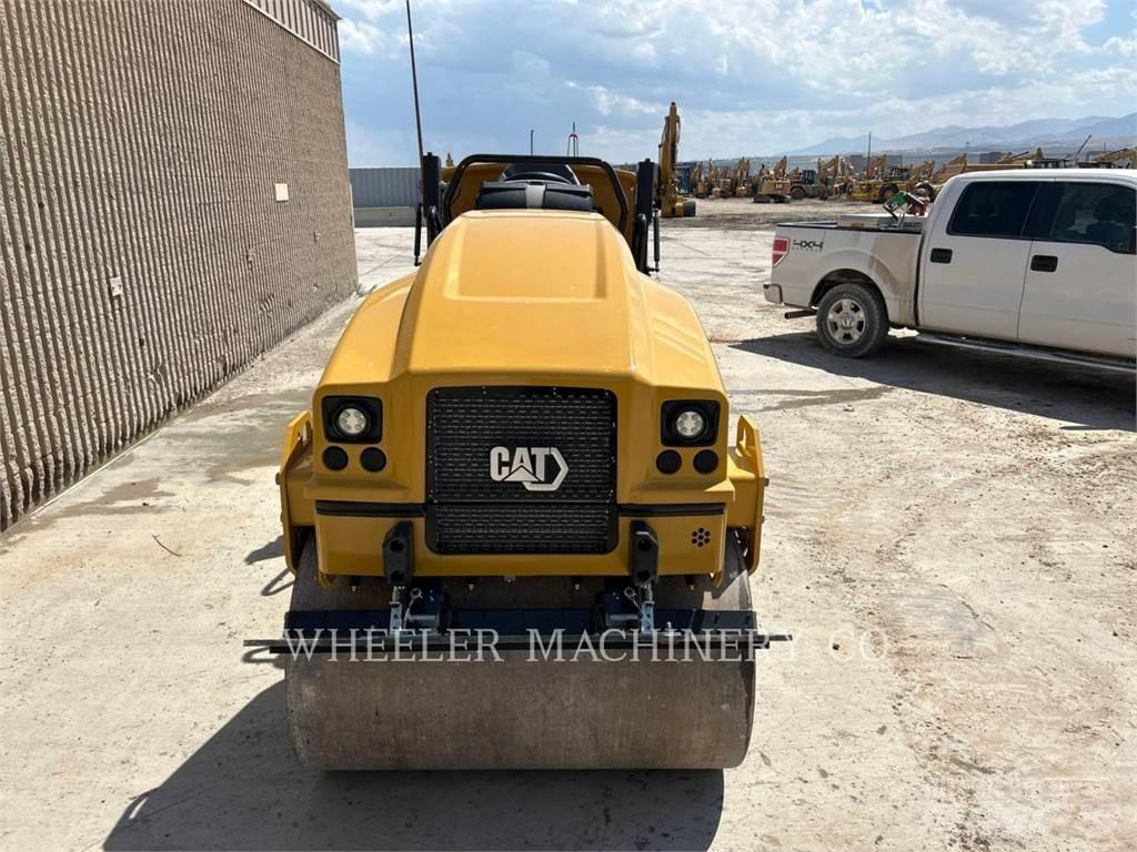 CAT CB2.7 GC Twin drum rollers