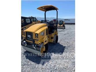 CAT CB2.7 GC Twin drum rollers