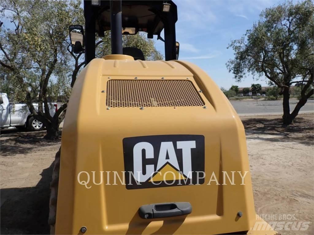 CAT CP44 Bitumen sprayers