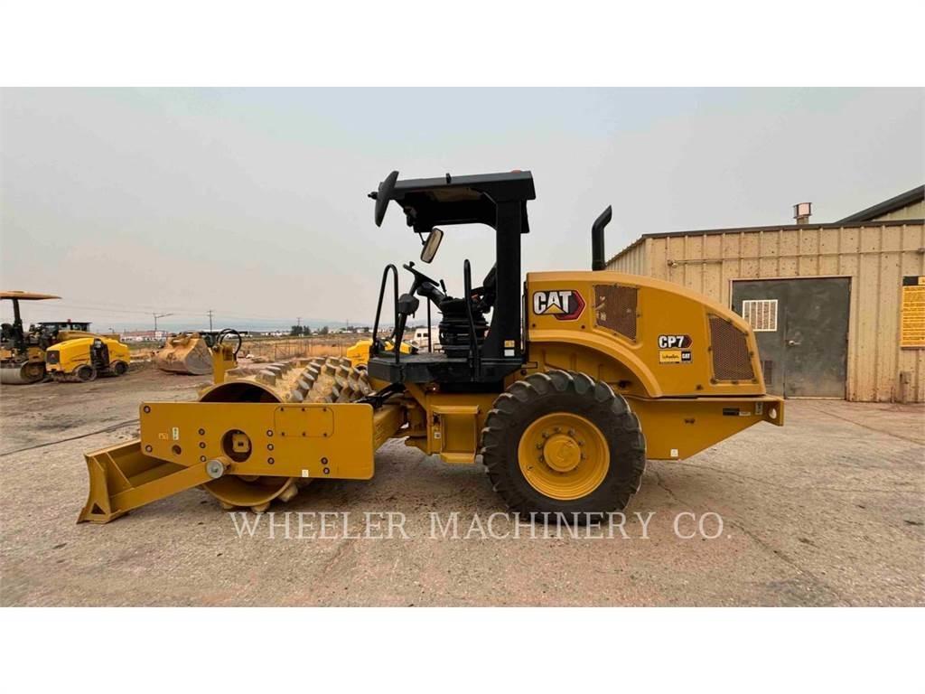 CAT CP7 Single drum rollers