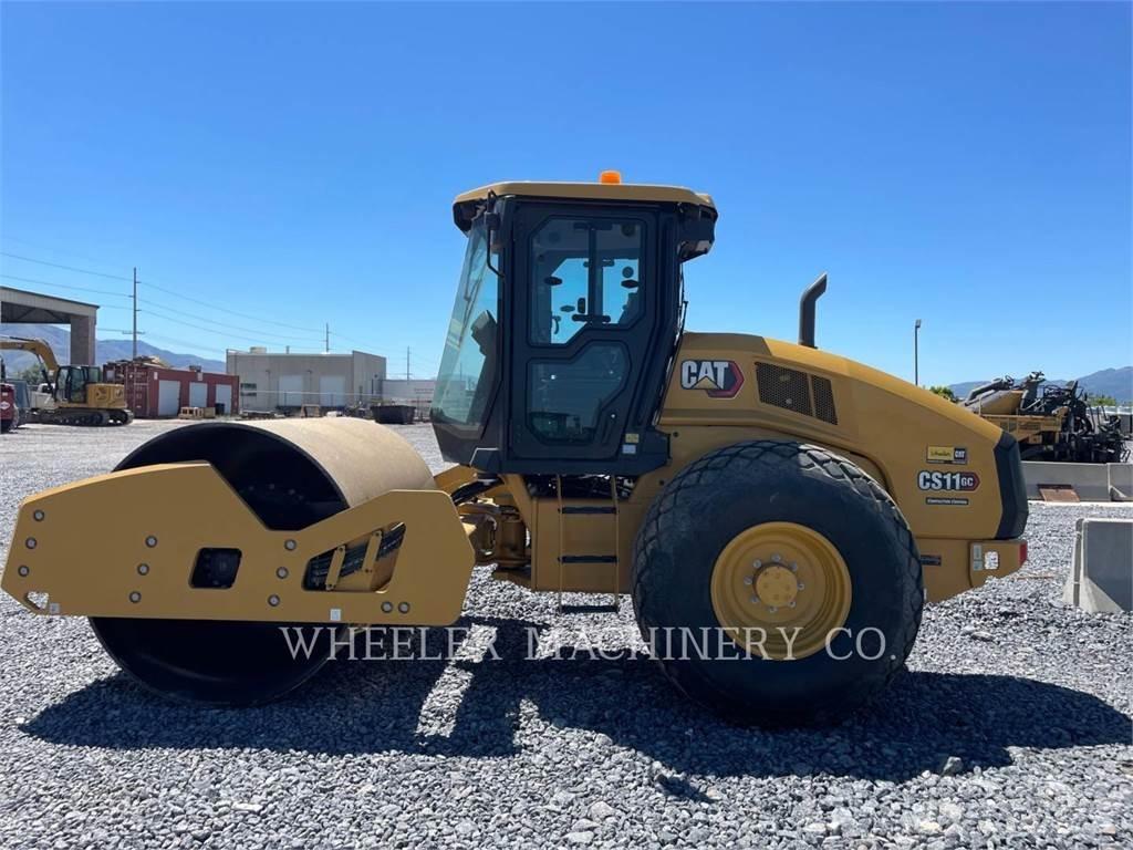 CAT CS11 GC Single drum rollers