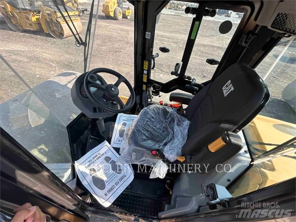 CAT CS11 GC Single drum rollers