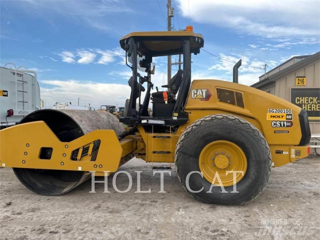 CAT CS11GC Single drum rollers