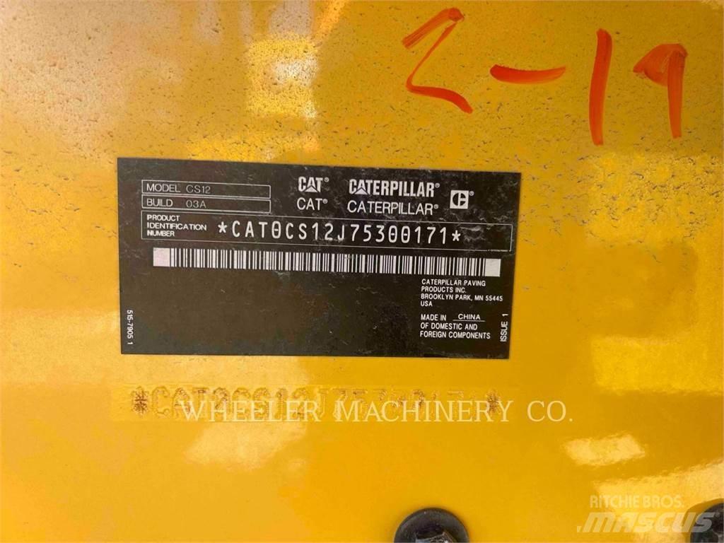 CAT CS12 Single drum rollers
