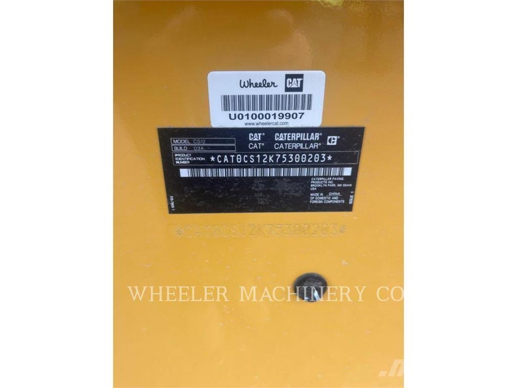 CAT CS12 Single drum rollers