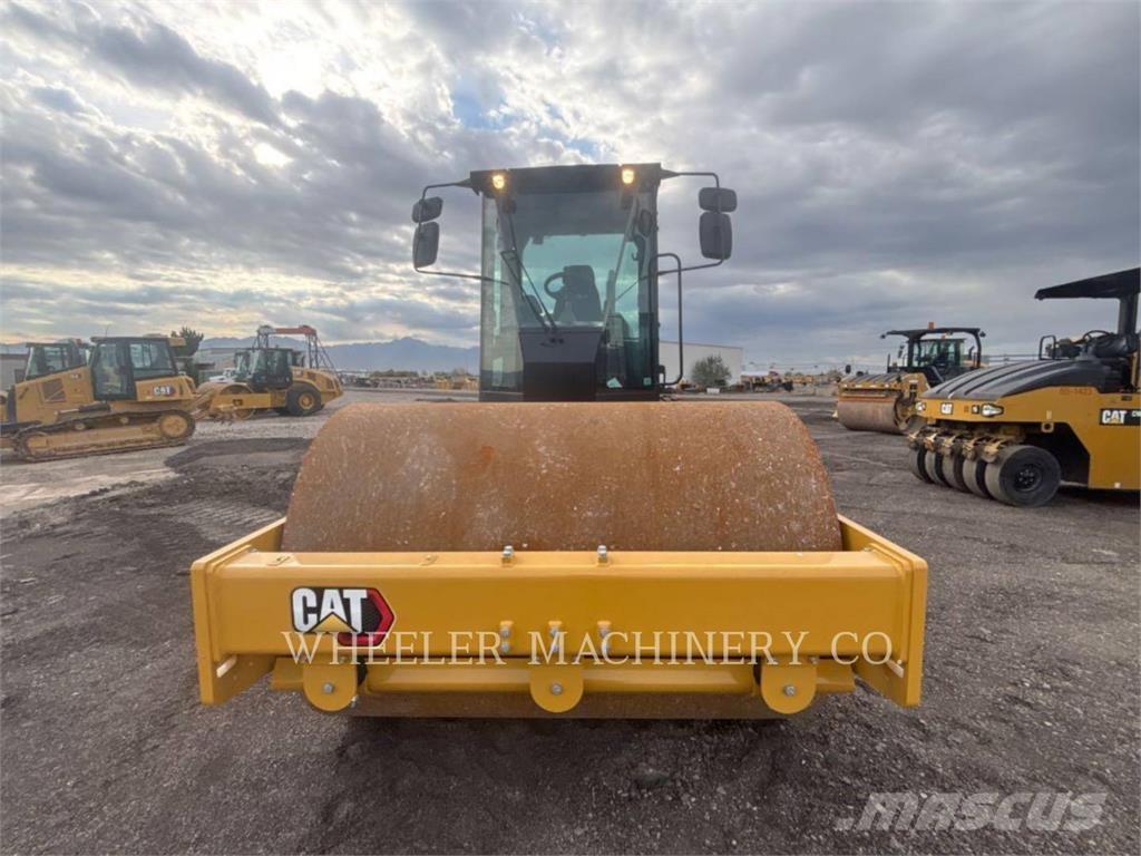 CAT CS12 Single drum rollers