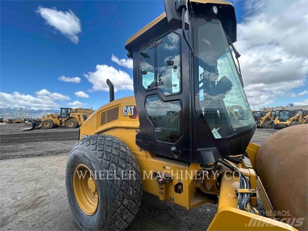 CAT CS13 GC Single drum rollers