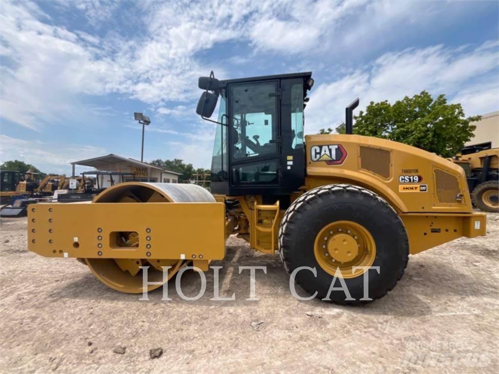 CAT CS19 Single drum rollers