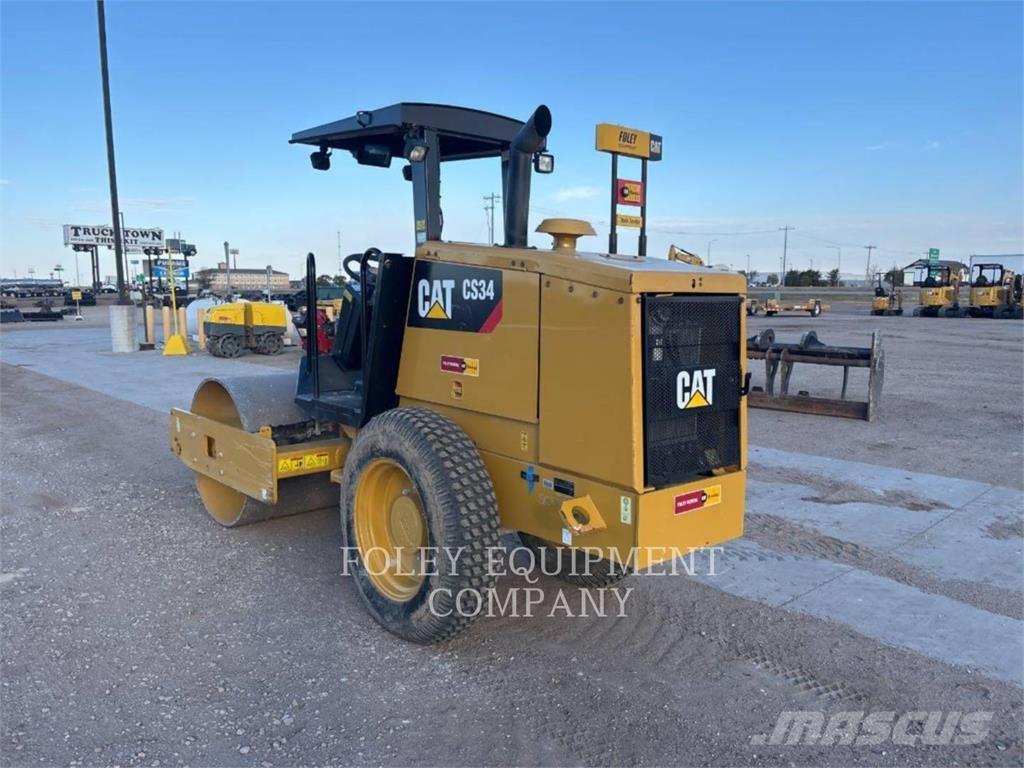 CAT CS34 Soil compactors