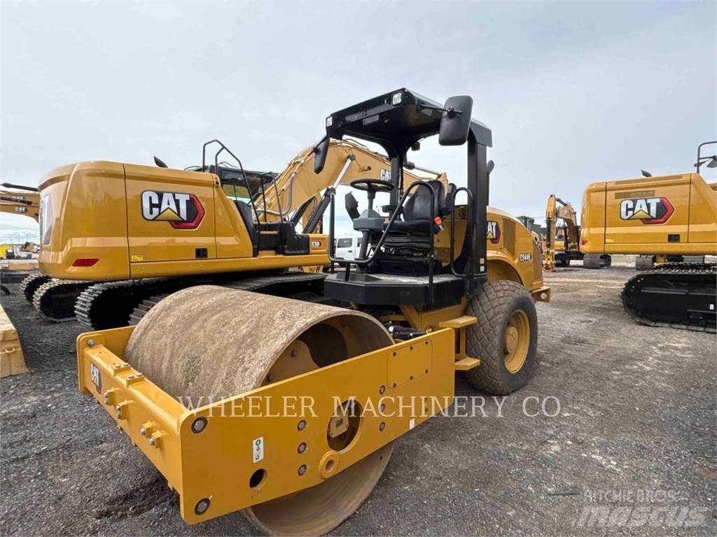 CAT CS44B Single drum rollers