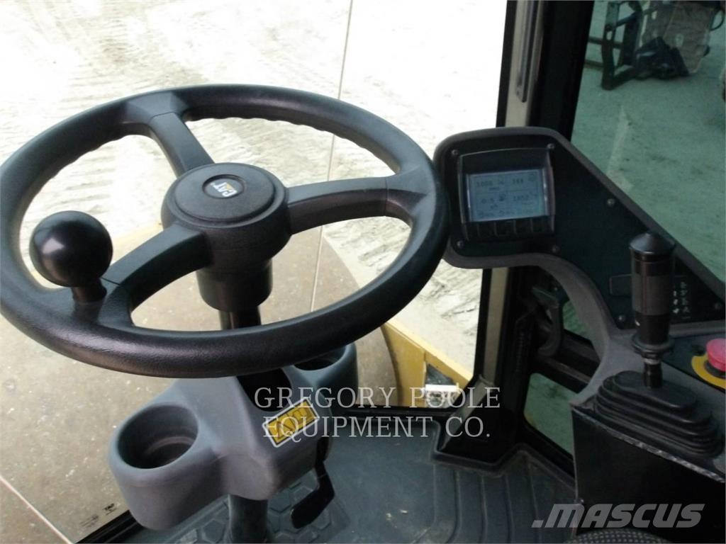 CAT CS44B Single drum rollers