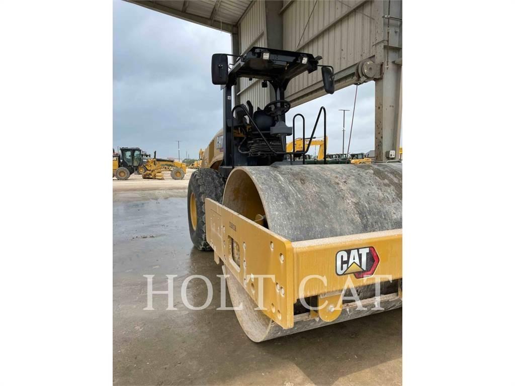 CAT CS54B Soil compactors