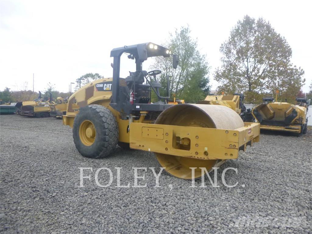 CAT CS56B Single drum rollers