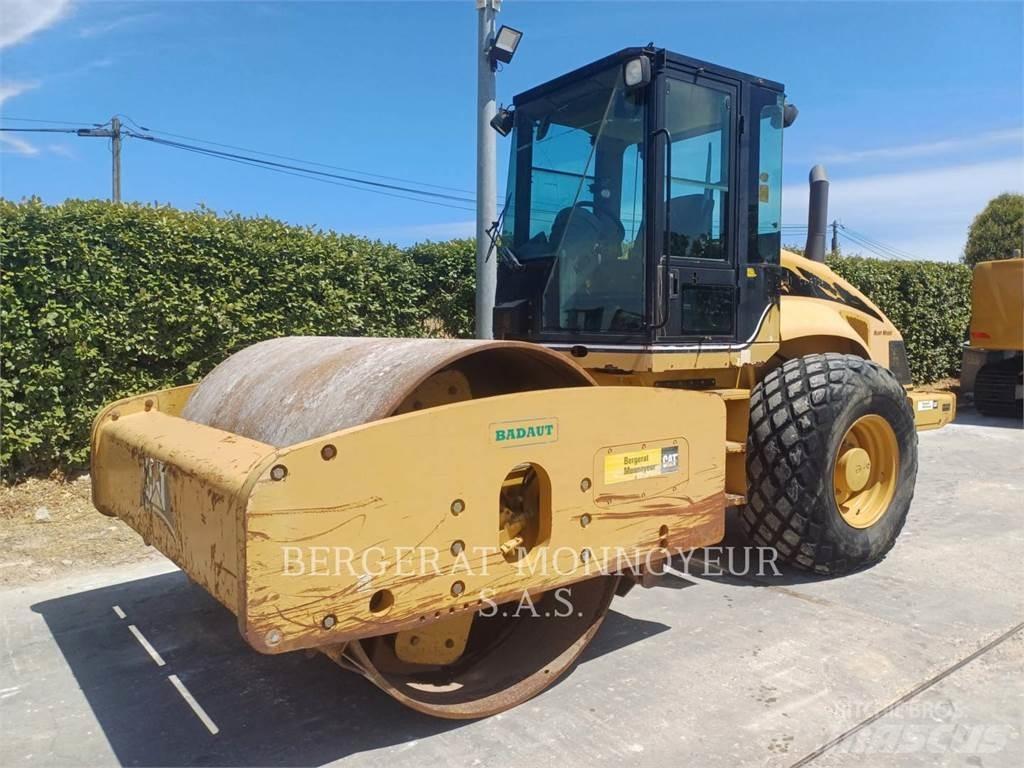 CAT CS573E Soil compactors
