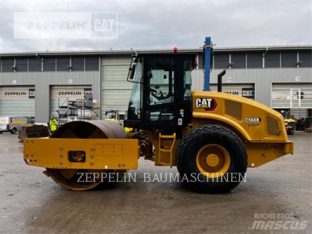 CAT CS66B Soil compactors