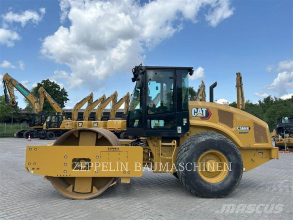 CAT CS66B Soil compactors