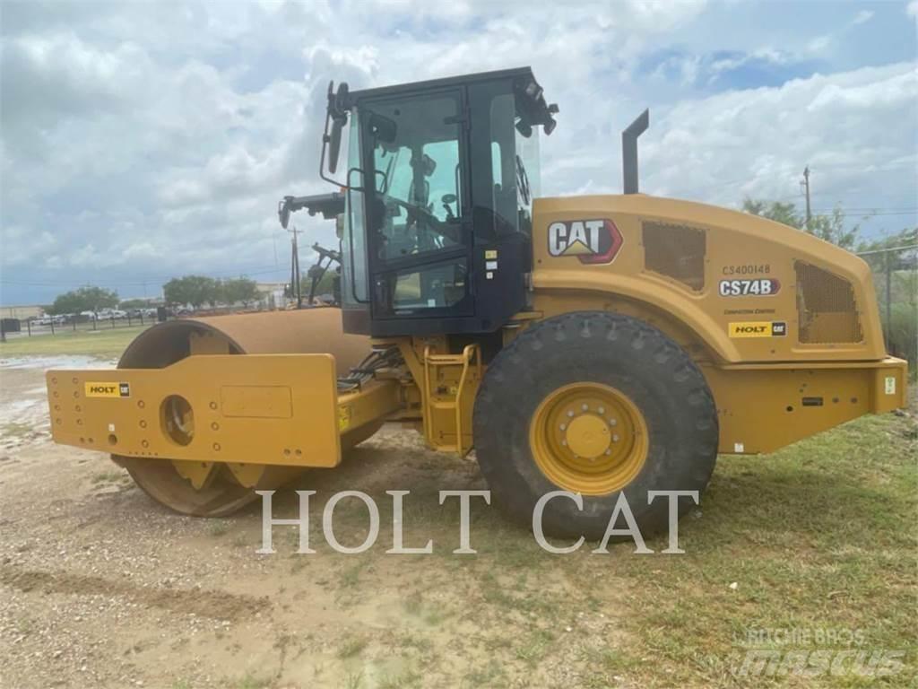 CAT CS74B CAB Single drum rollers