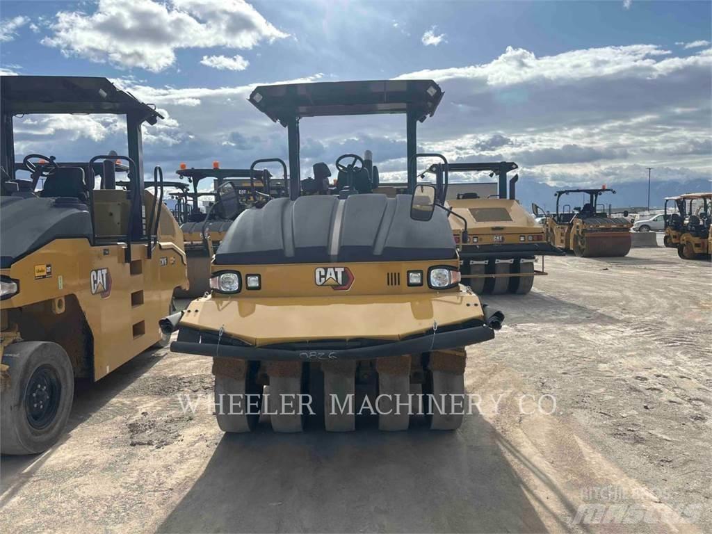 CAT CW16 Pneumatic tired rollers