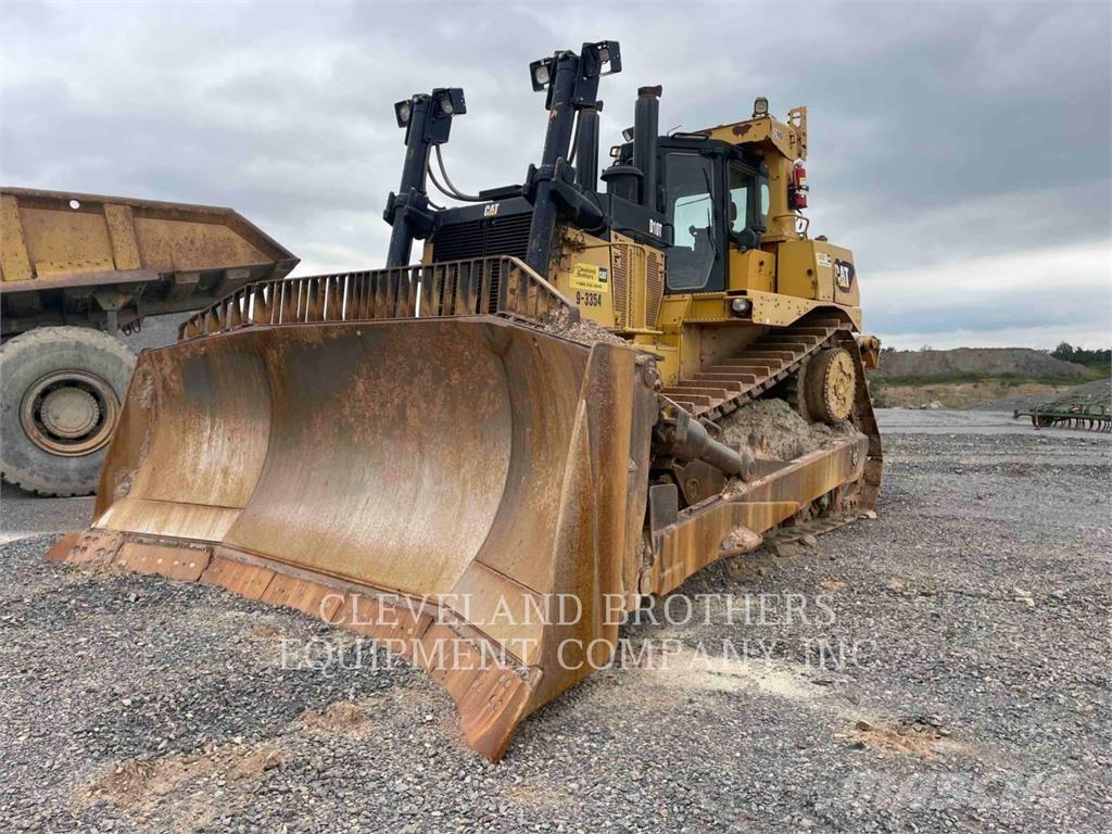 CAT D10T Crawler dozers