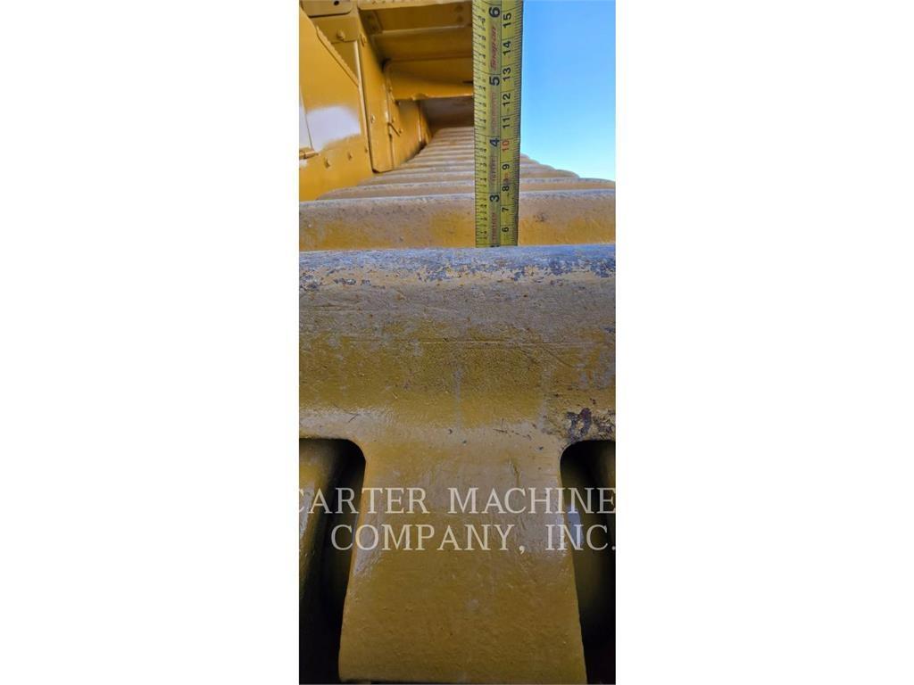 CAT D10T Crawler dozers