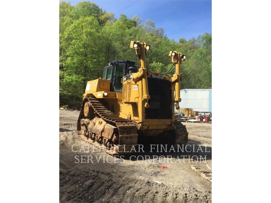 CAT D10T Crawler dozers