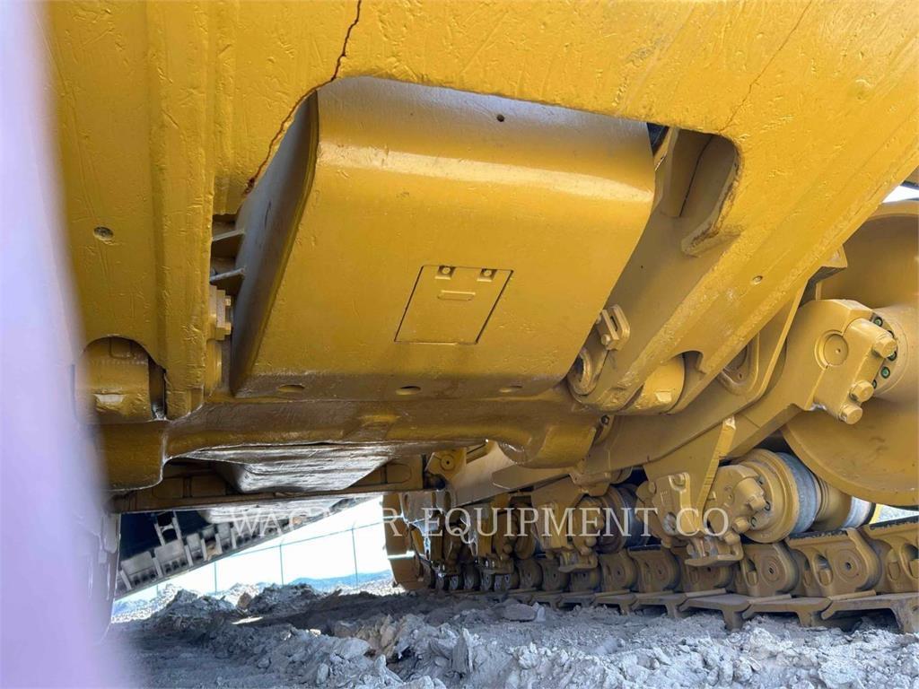 CAT D11T Crawler dozers