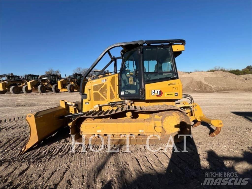CAT D2 LGPCAB Crawler dozers