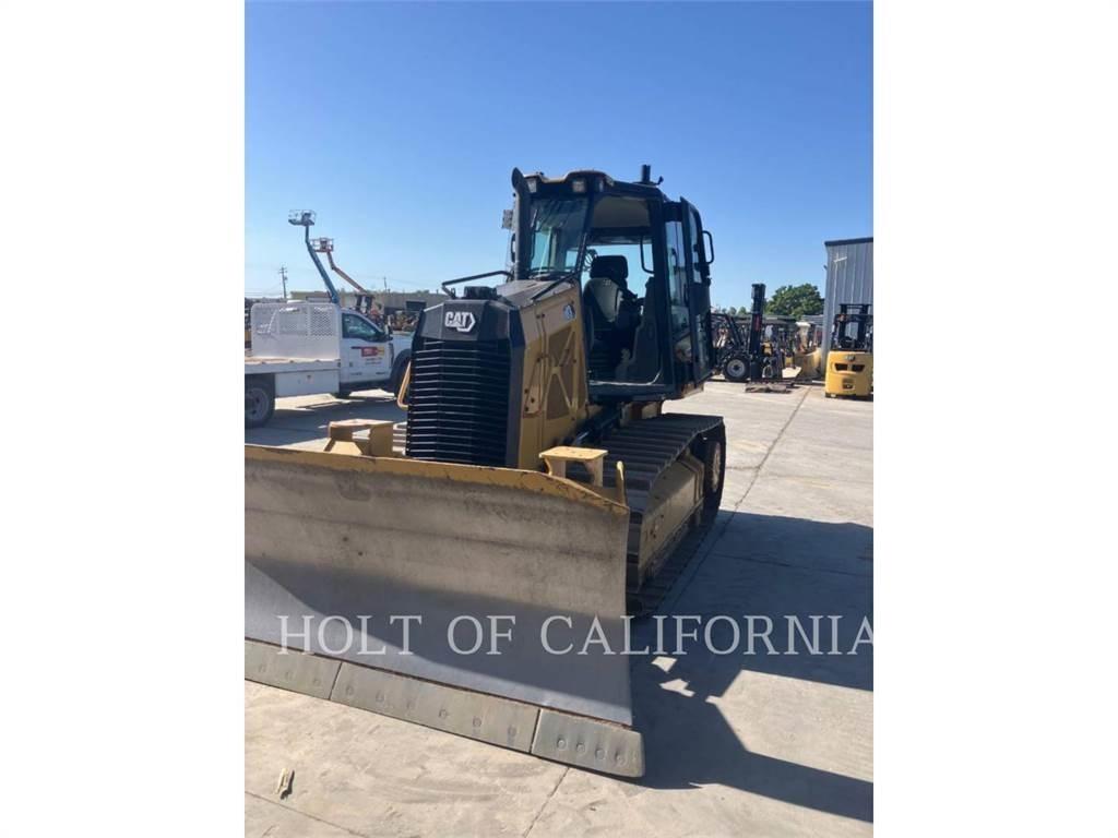 CAT D3 Crawler dozers
