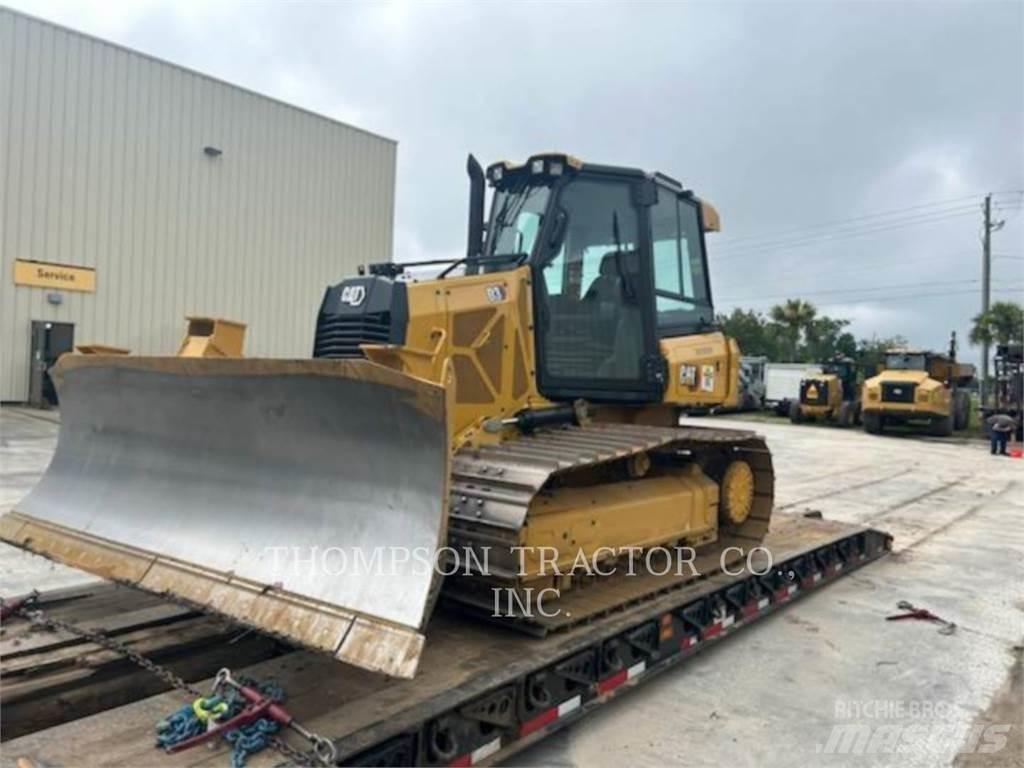 CAT D3-12LGP Crawler dozers